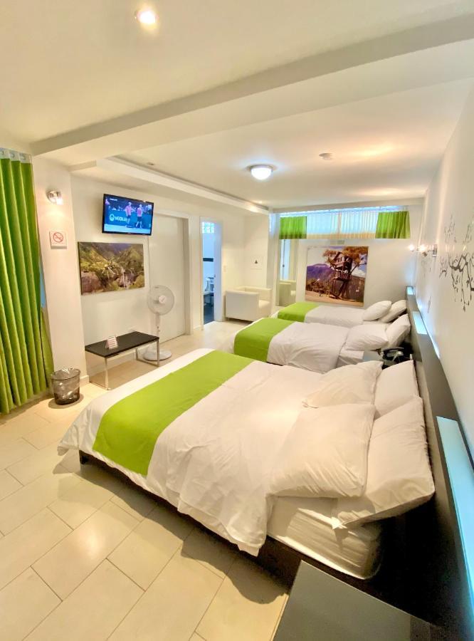 Destiny Hotel Baños Extérieur photo