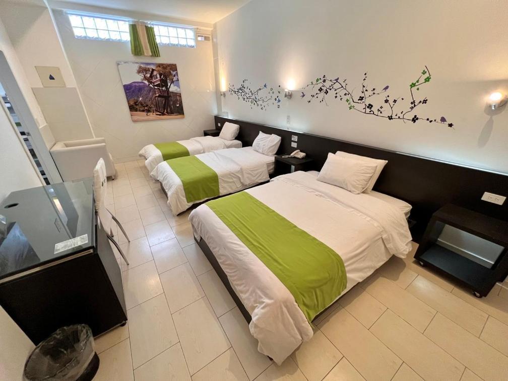 Destiny Hotel Baños Extérieur photo