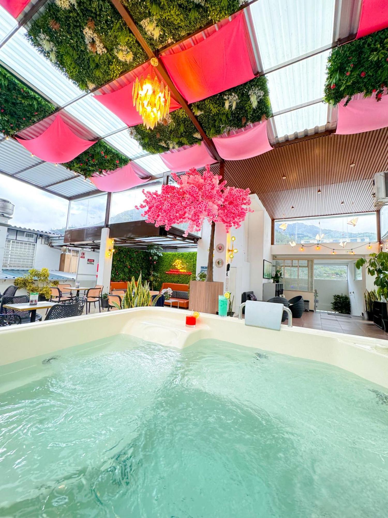 Destiny Hotel Baños Extérieur photo